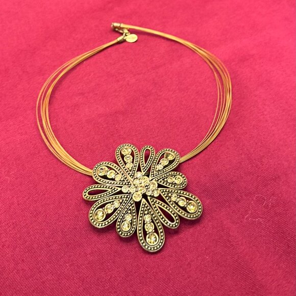 VTG Chico’s Gold-Tone Boho Crystal Flower Choker Pendant Necklace - Picture 4 of 10